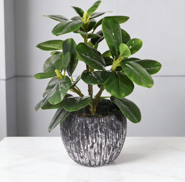 Realistic-Touch Faux Oak Leaf Pot (Waterproof)